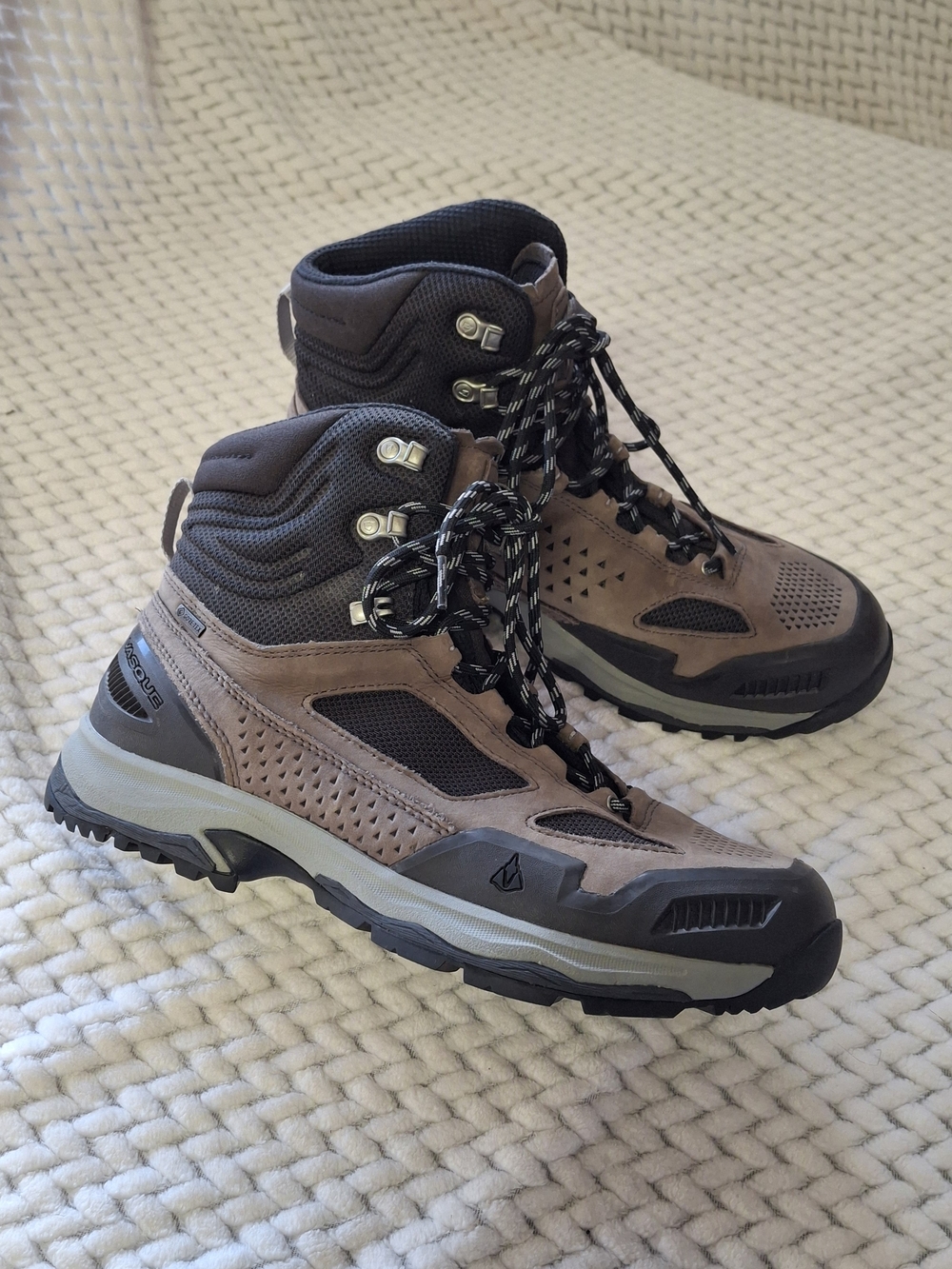 Men's Vasque Breeze AT GTX Waterproof Black Brown Hiking Boots 7046